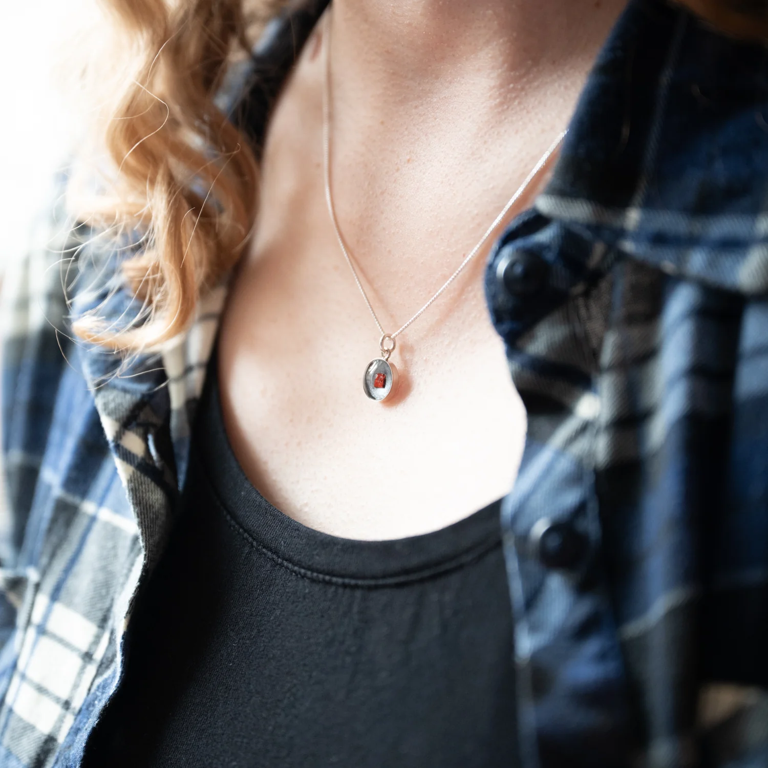 Amelia Earhart Vega 5B Red Fabric Pendant Necklace - Image 5